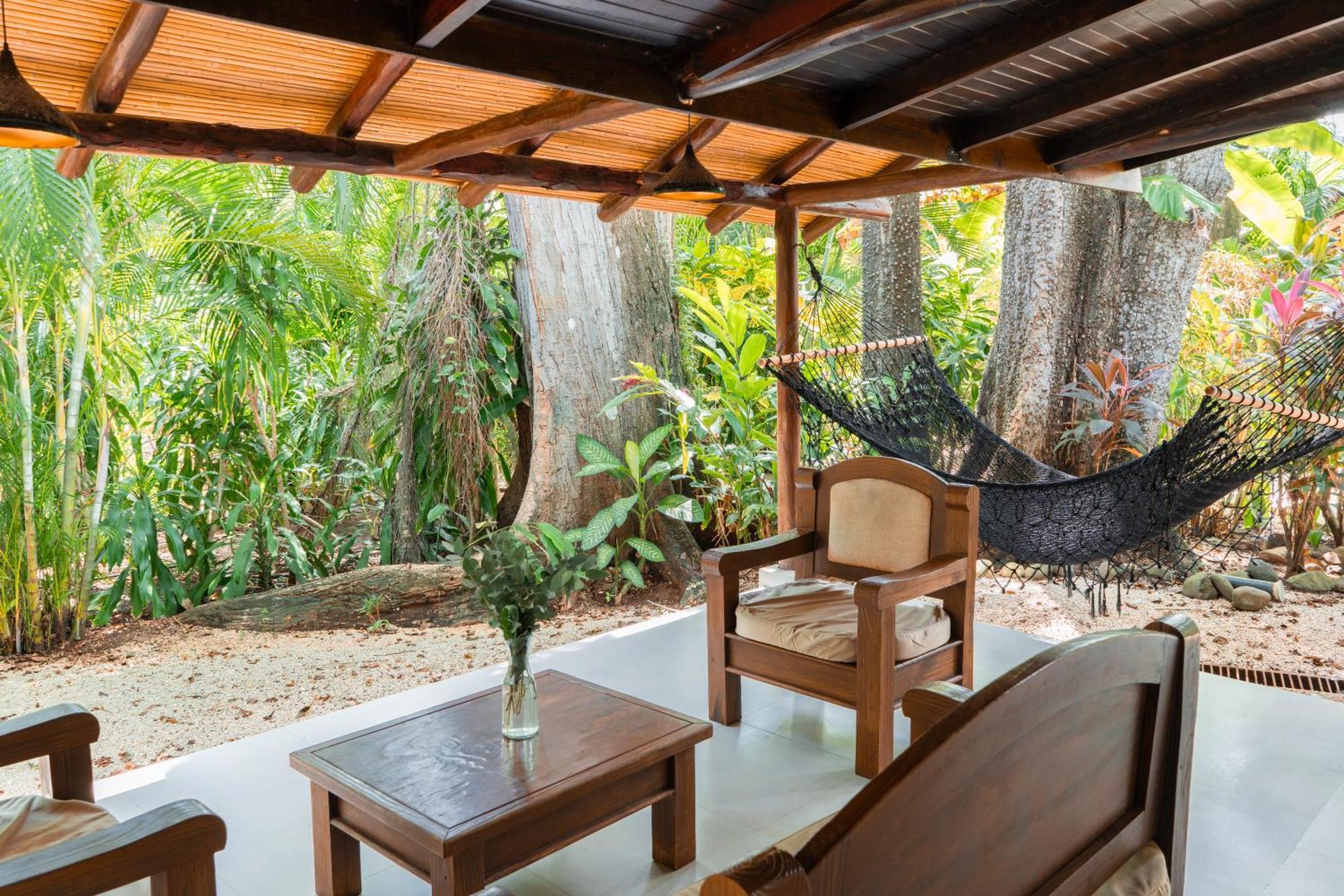 Banana Beach Bungalows Playa Santa Teresa  المظهر الخارجي الصورة