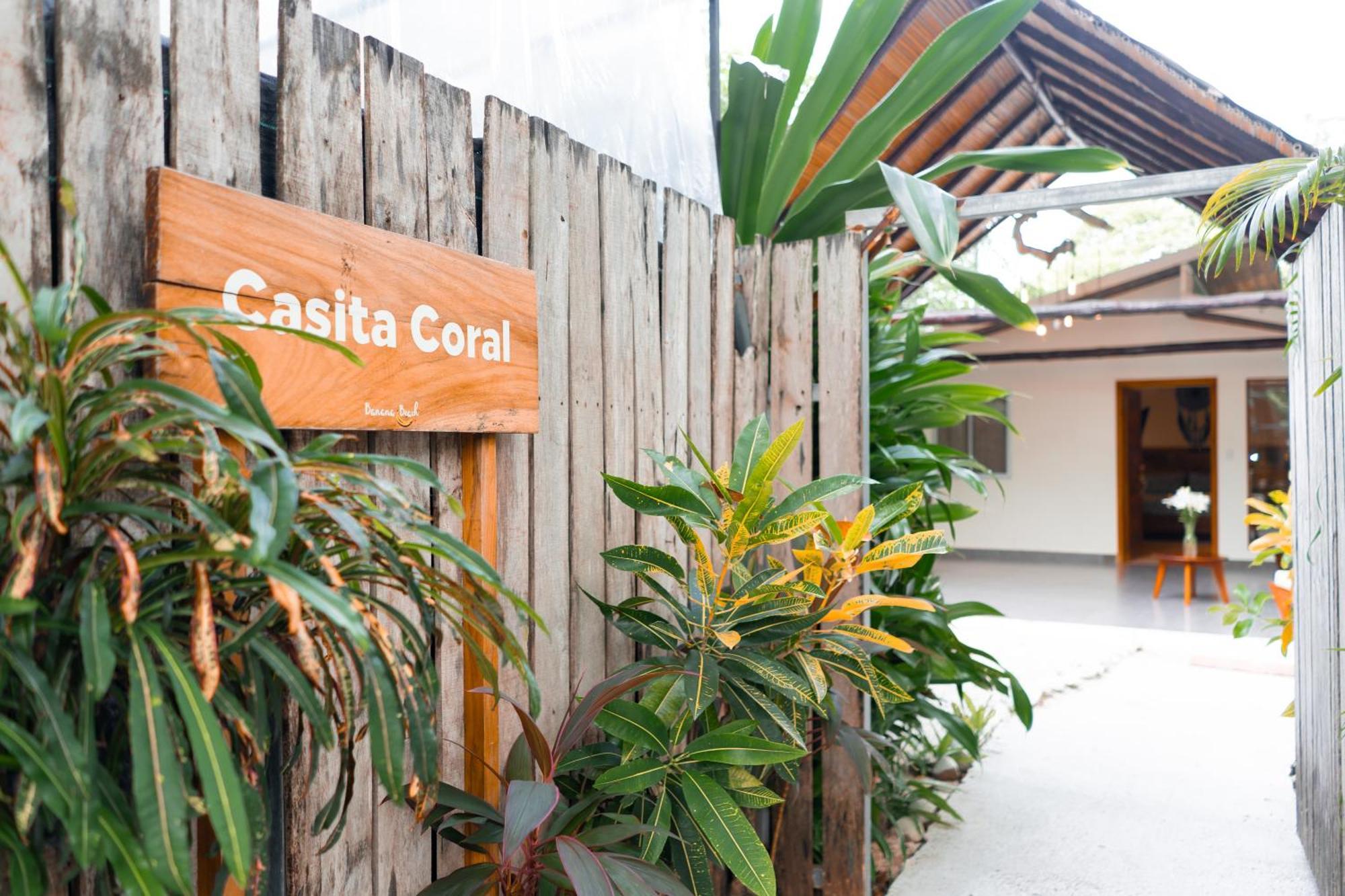 Banana Beach Bungalows Playa Santa Teresa  المظهر الخارجي الصورة